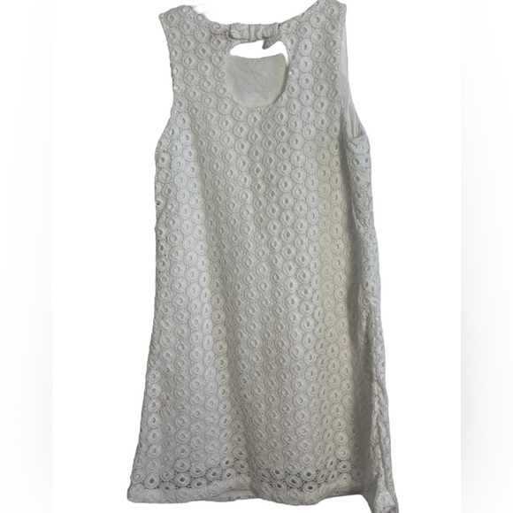 Kate Spade Girls New York Tea Eyelet
Dress Size 12 - Picture 7 of 13